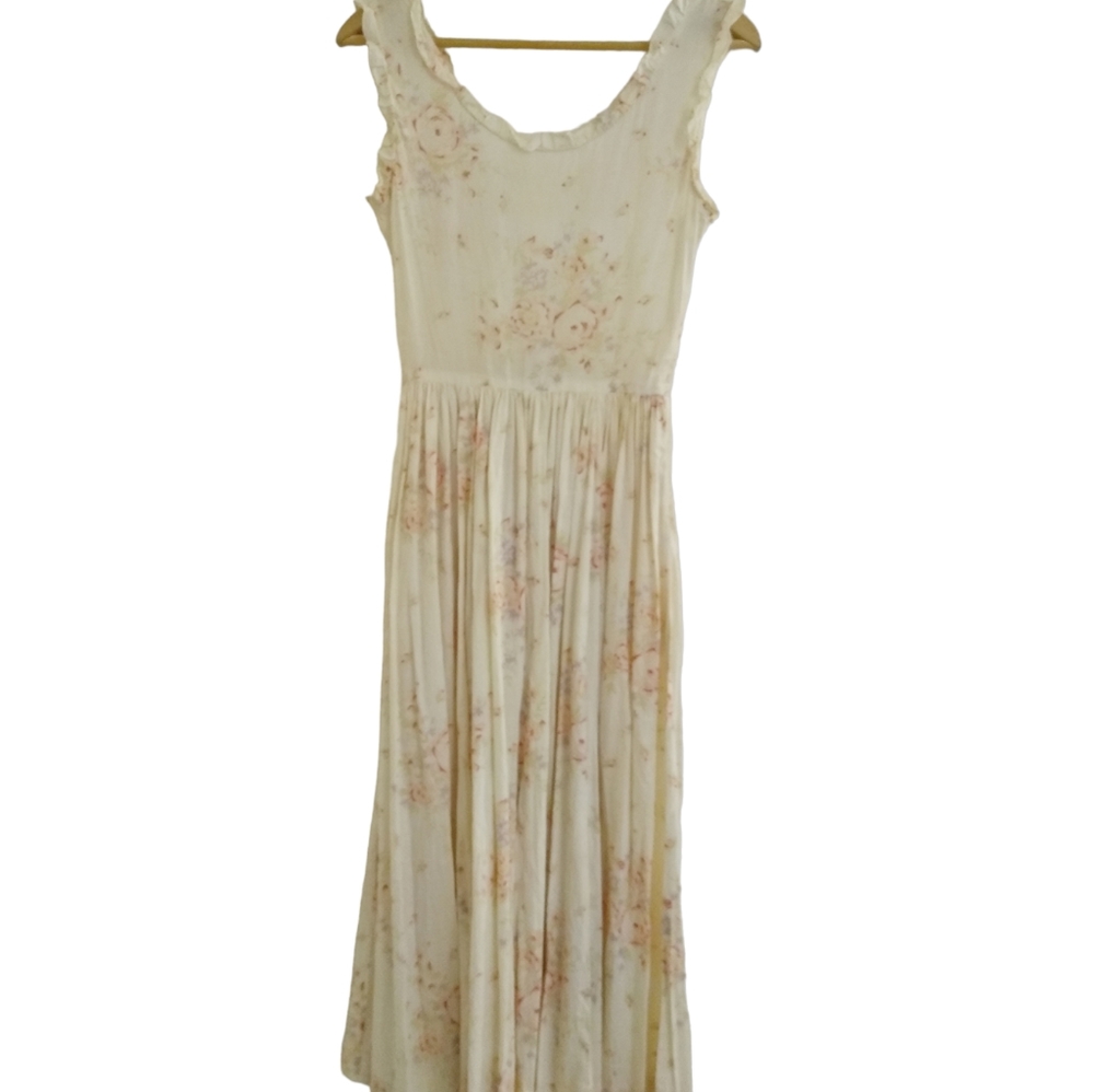 Vintage Pink and Cream Pleated Maxi Sundress - Picture 11 of 14